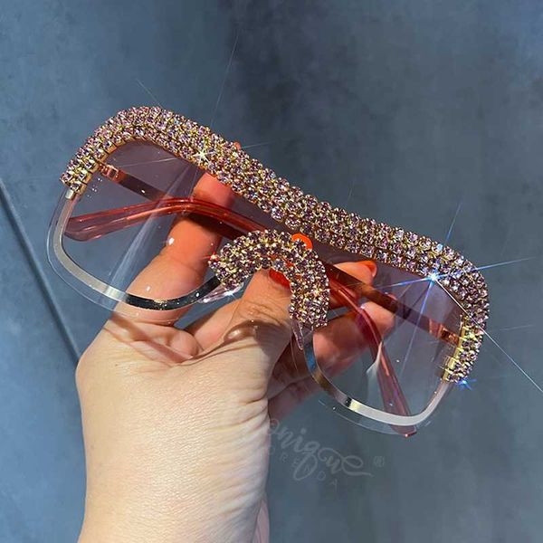 luxury oversized y2k sunglasses women metal rimless vintage silver sun glasses big rhinestone feamle shades230328
luxury oversized y2k sunglasses women metal rimless vintage silver sun glasses big rhinestone feamle shades230328