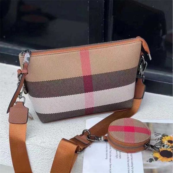 2023 bag women's new shoulder advanced feel handbag small fashion triumphal arch underarm tide
2023 bag women's new shoulder advanced feel handbag small fashion triumphal arch underarm tide