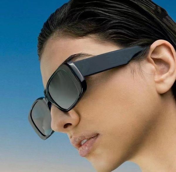 fashion classic sunglasses for men women black white small frame eyeglasses outdoor beach shades travelling ladies designer letter pattern c, White;black
fashion classic sunglasses for men women black white small frame eyeglasses outdoor beach shades travelling ladies designer letter pattern c, White;black