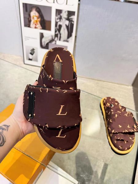 2023 designer women slippers trainers pool pillow mules rubber bottom width slides hook loop fastener genuine leather luxury slide printed f, Black
2023 designer women slippers trainers pool pillow mules rubber bottom width slides hook loop fastener genuine leather luxury slide printed f, Black