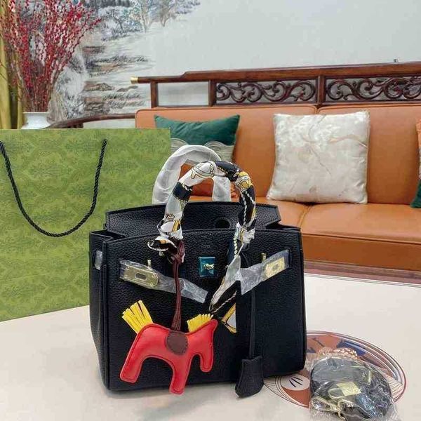 h home designer bags bird kin togo leather black preferential price bag with crocodile design totes shoulder genuine handbag
h home designer bags bird kin togo leather black preferential price bag with crocodile design totes shoulder genuine handbag