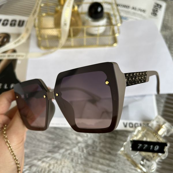 designer double g sunglasses for women luxury ggity retro eyewear men glasses fashion accessories classic polarized sunglasses for summer ho, White;black
designer double g sunglasses for women luxury ggity retro eyewear men glasses fashion accessories classic polarized sunglasses for summer ho, White;black