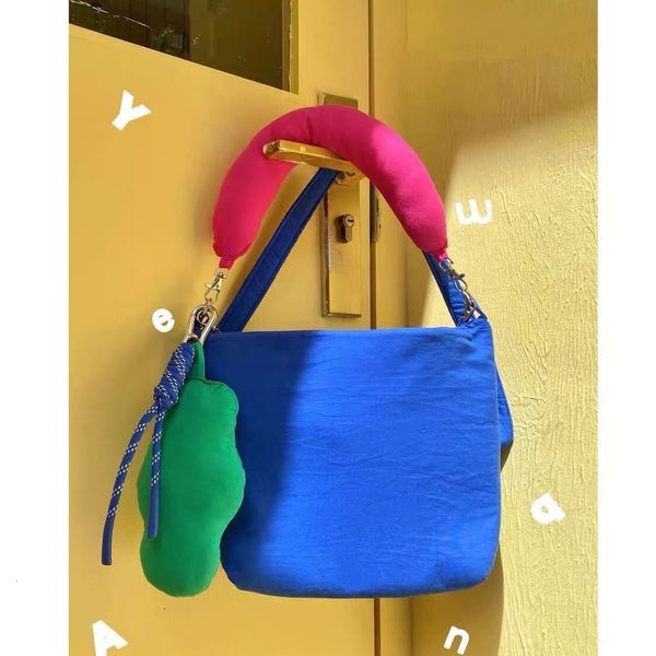 evening bags women bag autumn winter nylon square shoulder bags handbags pures and bags crossbody fashion soft zipper girls bag all-match 23
evening bags women bag autumn winter nylon square shoulder bags handbags pures and bags crossbody fashion soft zipper girls bag all-match 23