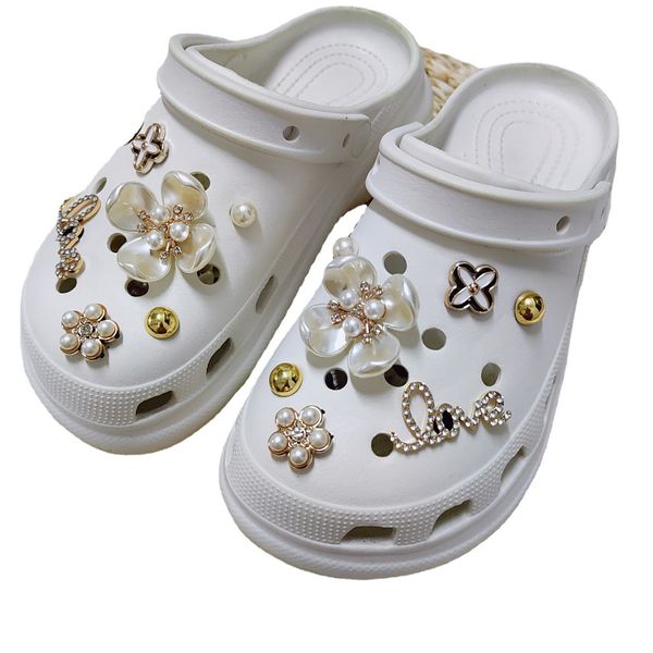 14pcs random designer chain for croc charms shoe accessories decoration for croc shoes pendant buckle rhinestone croc charms, White;pink
14pcs random designer chain for croc charms shoe accessories decoration for croc shoes pendant buckle rhinestone croc charms, White;pink