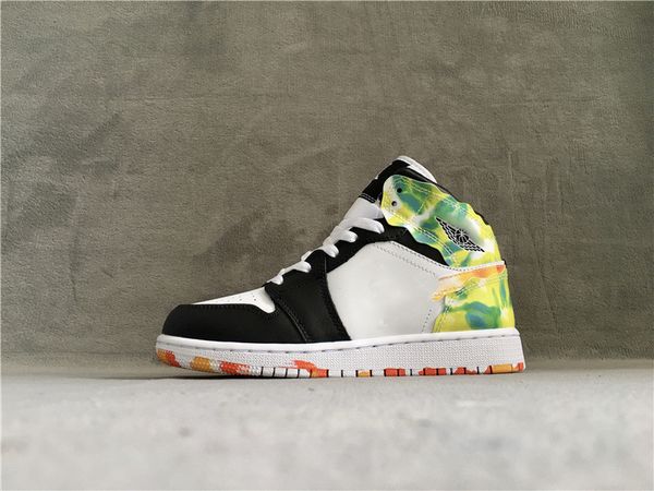 new release basketball shoes mens jumpman 1 mid blackteam orangekumquatwhite mens womens banned outdoor sneakers trainers ship with shoebox
new release basketball shoes mens jumpman 1 mid blackteam orangekumquatwhite mens womens banned outdoor sneakers trainers ship with shoebox