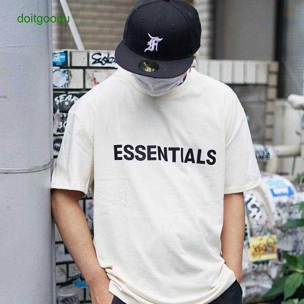 the correct version fos essen double line new chest slogan letter high street fashion brand couple short sleeve, White;black
the correct version fos essen double line new chest slogan letter high street fashion brand couple short sleeve, White;black