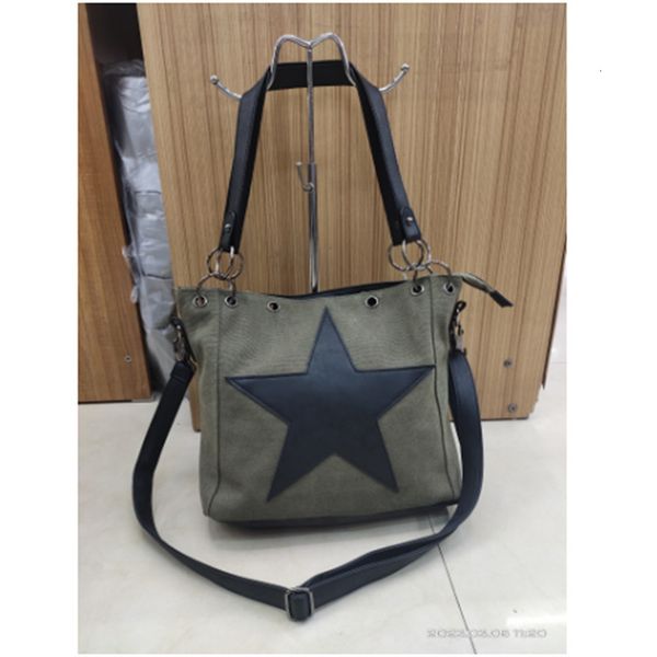 evening bags 2023 quaity women leather star shoulder vintage style canvas handbags multifunctional travel 3 colors 230328
evening bags 2023 quaity women leather star shoulder vintage style canvas handbags multifunctional travel 3 colors 230328