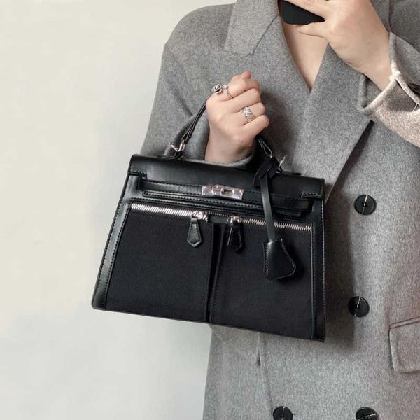 h bag bag women 2022 new fashion premium kel bag mini small mosaic canvas one shoulder crossbody handbag 2zvb
h bag bag women 2022 new fashion premium kel bag mini small mosaic canvas one shoulder crossbody handbag 2zvb
