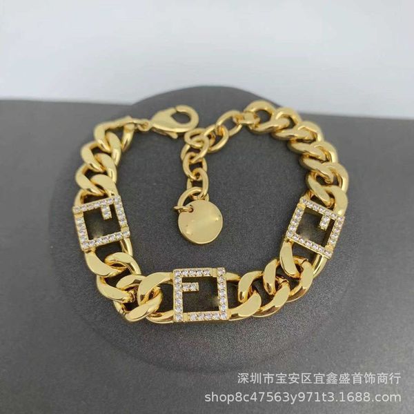 2023 designer new letter necklace women's fashion trend ring fen family earrings fe net red set bracelet, Black
2023 designer new letter necklace women's fashion trend ring fen family earrings fe net red set bracelet, Black