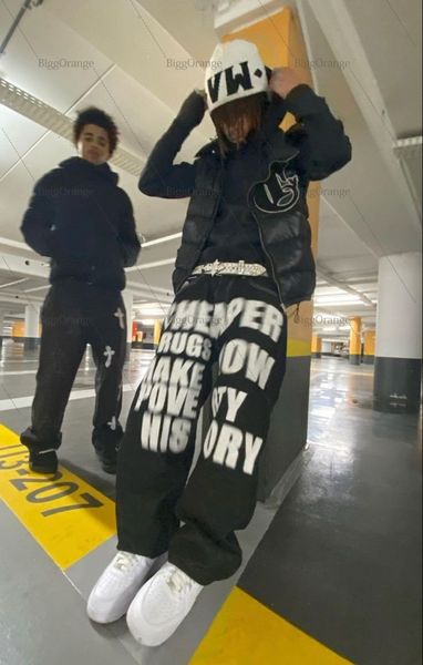 mens jeans retro sporty high waisted trousers letter printed big pockets cargo light black fashion streetwear denim joggers women 230327, Blue
mens jeans retro sporty high waisted trousers letter printed big pockets cargo light black fashion streetwear denim joggers women 230327, Blue