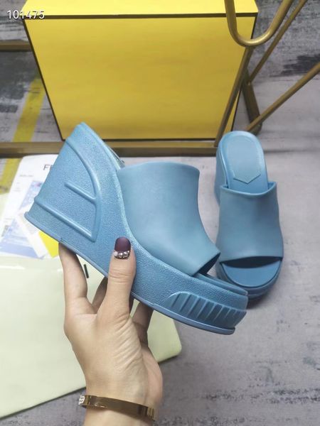 2023 new womens slippers light colour wedge heel mules leather thick bottom womens shoes 8.5cm heeled platform square head exposed toe sanda, Black
2023 new womens slippers light colour wedge heel mules leather thick bottom womens shoes 8.5cm heeled platform square head exposed toe sanda, Black