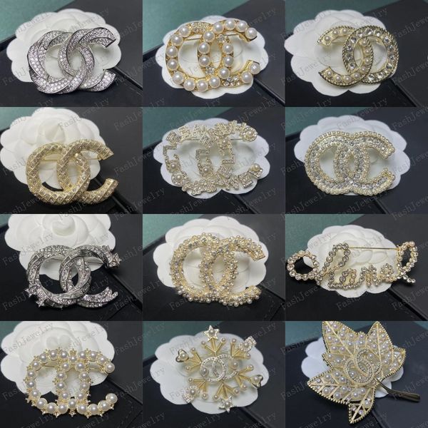 2022 desinger brand luxurys brooch women rhinestone pearl letter brooches suit pin fashion jewelry clothing decoration accessories, Gray
2022 desinger brand luxurys brooch women rhinestone pearl letter brooches suit pin fashion jewelry clothing decoration accessories, Gray