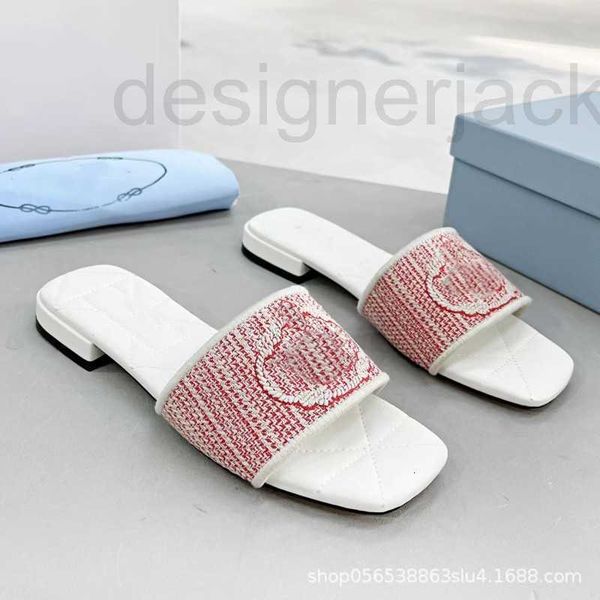 slippers designer 2023 summer low heel daily wear beach embroidery canvas flat bottom casual classic breathable women's shoe e381, Black
slippers designer 2023 summer low heel daily wear beach embroidery canvas flat bottom casual classic breathable women's shoe e381, Black