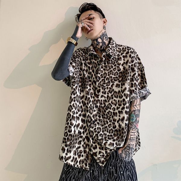 mens casual shirts leopard women shirt short sleeve summer personality brand coat ins fashion street loose 230328, White;black
mens casual shirts leopard women shirt short sleeve summer personality brand coat ins fashion street loose 230328, White;black