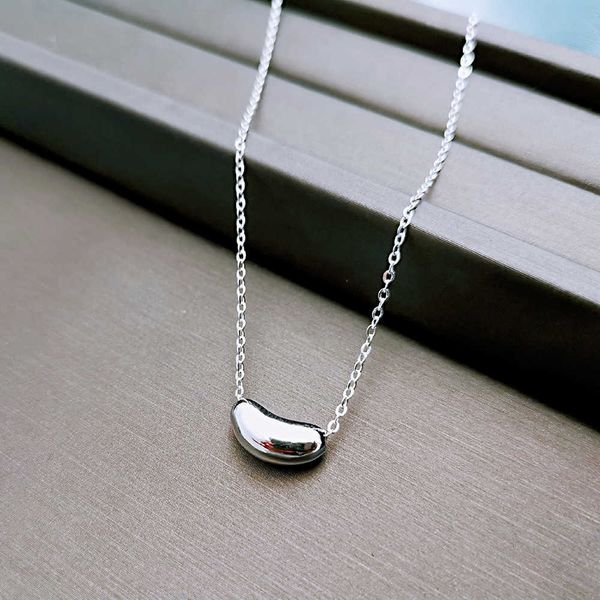 pendant necklaces big brand and same model sterling silver pendant necklaces female versatile simple temperament thin with clavicle chain
pendant necklaces big brand and same model sterling silver pendant necklaces female versatile simple temperament thin with clavicle chain