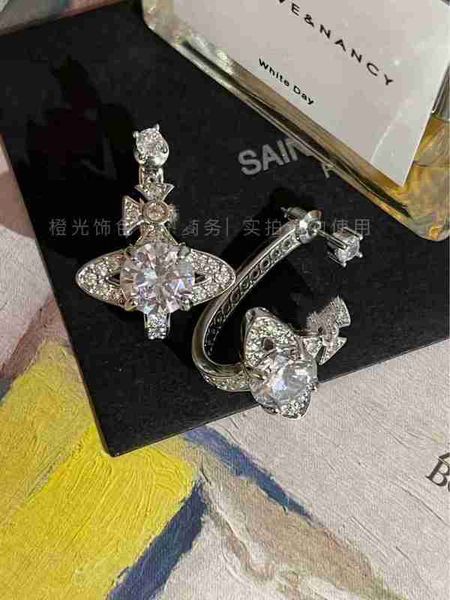 charm designer autumn and winter new brinbrin earrings texture jujuezi shine two temperament fashion h1-5 sp7x, Golden
charm designer autumn and winter new brinbrin earrings texture jujuezi shine two temperament fashion h1-5 sp7x, Golden