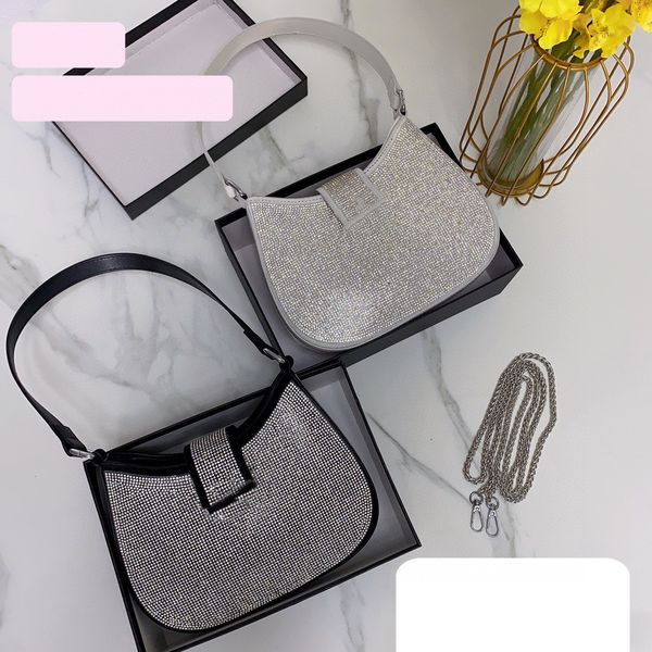 fashion alexander crossbody bag women diamond bright face diamond logo buckle opening interior large capacity chain cowhide bag luxury
fashion alexander crossbody bag women diamond bright face diamond logo buckle opening interior large capacity chain cowhide bag luxury