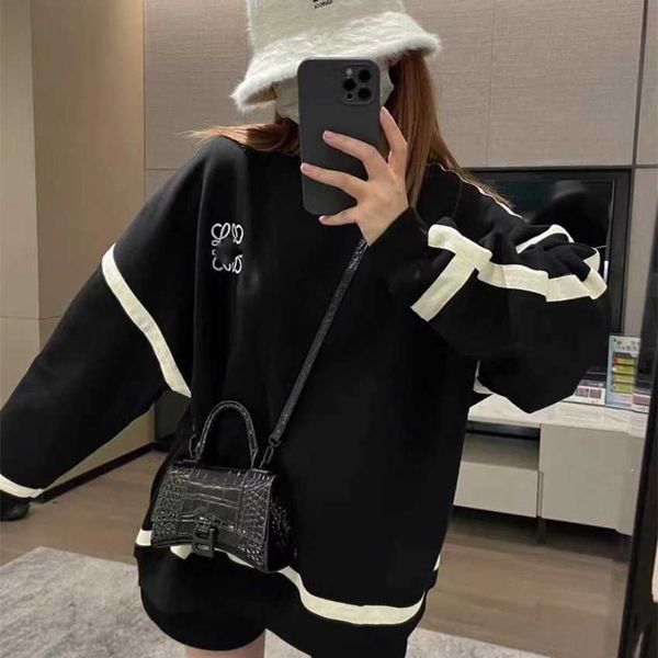luo jia autumn and winter new embroidery contrast knitting stripe loose round neck sweater design sense small top, Black
luo jia autumn and winter new embroidery contrast knitting stripe loose round neck sweater design sense small top, Black