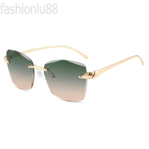mens sunglasses leopard head designer glasses distinctive gradual change color youth lunette de soleil plated gold sunglasses vintage europe, White;black
mens sunglasses leopard head designer glasses distinctive gradual change color youth lunette de soleil plated gold sunglasses vintage europe, White;black