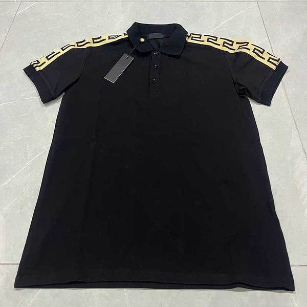 polos men v stylist shirt 23ss stylist letter print crew neck casual summer breathable mens womens shirts s olid color tees zchm, White;black
polos men v stylist shirt 23ss stylist letter print crew neck casual summer breathable mens womens shirts s olid color tees zchm, White;black