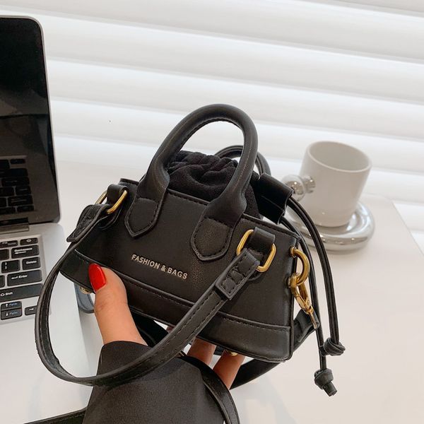 evening bags 2023 summer cute small single shoulder drawstring texture crossbody handbag women s zero wallet 230328
evening bags 2023 summer cute small single shoulder drawstring texture crossbody handbag women s zero wallet 230328