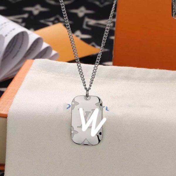 2023 designer new lvjia titanium steel nameplate necklace simple fashion carved curved face military brand pendant with girlfriend couple co, Black
2023 designer new lvjia titanium steel nameplate necklace simple fashion carved curved face military brand pendant with girlfriend couple co, Black