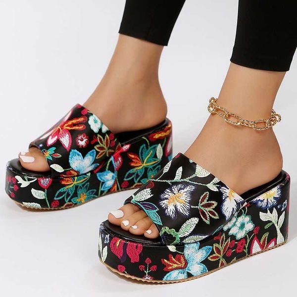 one line embroidery classic slippers 2023 summer new round toe wedge heel slides womens large medium heel sandals, Black
one line embroidery classic slippers 2023 summer new round toe wedge heel slides womens large medium heel sandals, Black
