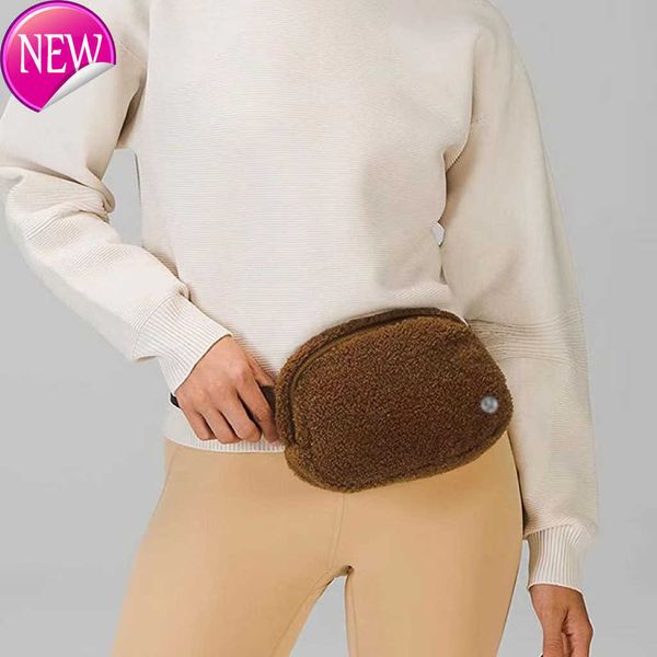 cross body lulu fleece everywhere womens chest belt crossbody bag lulul woman yoga nylon outdoor sport bumbag luxury designer handbags
cross body lulu fleece everywhere womens chest belt crossbody bag lulul woman yoga nylon outdoor sport bumbag luxury designer handbags
