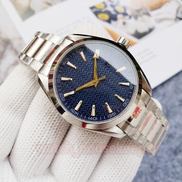 men's fully automatic mechanical watch 40mm stainless steel 904l personalized business glow waterproof fashion watch, Slivery;brown
men's fully automatic mechanical watch 40mm stainless steel 904l personalized business glow waterproof fashion watch, Slivery;brown