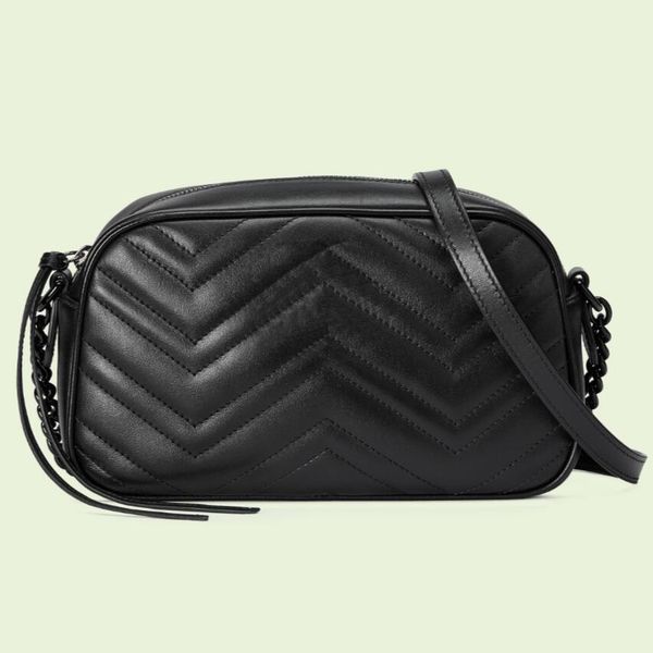 fashion shoulder bag versatile women's bag wave pattern design metal logo chain crossbody bag
fashion shoulder bag versatile women's bag wave pattern design metal logo chain crossbody bag