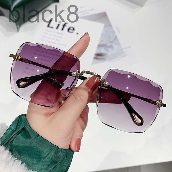 sunglasses designer frameless trimmed women's fashion tourism driving jt70 6j3r, White;black
sunglasses designer frameless trimmed women's fashion tourism driving jt70 6j3r, White;black