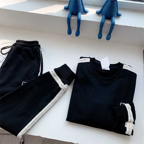 autumn and winter 2022 luojia letter embroidery ribbon round neck sweater pants set casual unisex, White
autumn and winter 2022 luojia letter embroidery ribbon round neck sweater pants set casual unisex, White