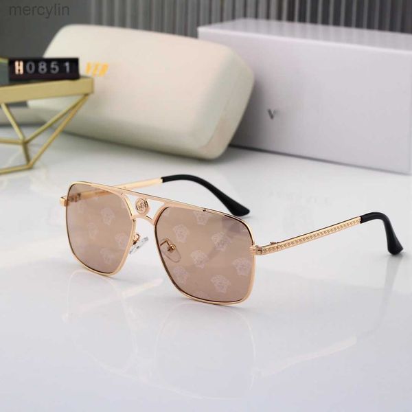 luxury designer versage sunglasses men's women's vercace sunglasses new fashion trend box glasses printed travel sunglasses uv pro, White;black
luxury designer versage sunglasses men's women's vercace sunglasses new fashion trend box glasses printed travel sunglasses uv pro, White;black