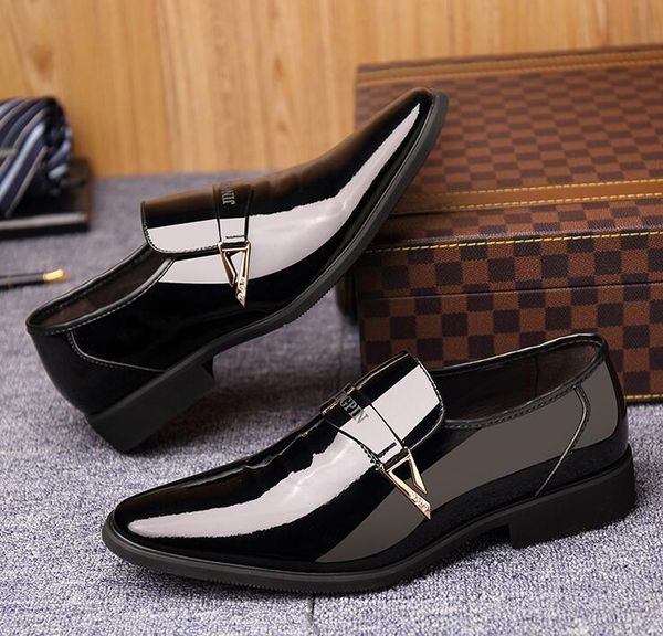 men dress leather shoes slip on patent leather mens casual oxford shoe moccasin glitter male footwear pointed toe shoes for men, Black
men dress leather shoes slip on patent leather mens casual oxford shoe moccasin glitter male footwear pointed toe shoes for men, Black