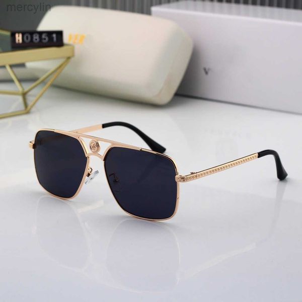 luxury designer versage sunglasses men's women's vercace sunglasses new fashion trend box glasses printed travel sunglasses uv pro, White;black
luxury designer versage sunglasses men's women's vercace sunglasses new fashion trend box glasses printed travel sunglasses uv pro, White;black