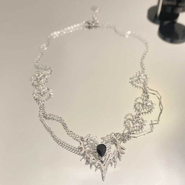 pendant necklaces sweet cool y2k girls thorns love heart pendant necklaces for women harajuku rhinestone korean necklace fashion jewelry par, Silver
pendant necklaces sweet cool y2k girls thorns love heart pendant necklaces for women harajuku rhinestone korean necklace fashion jewelry par, Silver