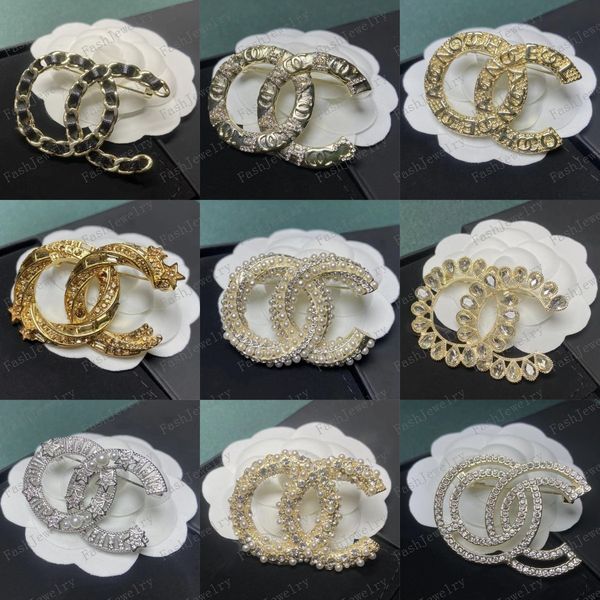 designers gold g brand luxurys desinger brooch women rhinestone pearl letter brooches suit pin fashion jewelry clothing decoration accessori, Gray
designers gold g brand luxurys desinger brooch women rhinestone pearl letter brooches suit pin fashion jewelry clothing decoration accessori, Gray