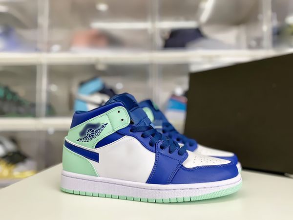 new release basketball shoes mens jumpman 1 mid blue mint mens womens banned outdoor sneakers trainers ship with shoebox
new release basketball shoes mens jumpman 1 mid blue mint mens womens banned outdoor sneakers trainers ship with shoebox