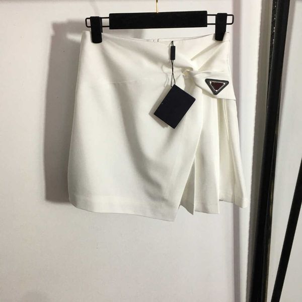 23ss womens designer clothing skirts ruffle skirt mini skirt pleated irregular design a-line half skirt pleated skirt women clothes, Black
23ss womens designer clothing skirts ruffle skirt mini skirt pleated irregular design a-line half skirt pleated skirt women clothes, Black