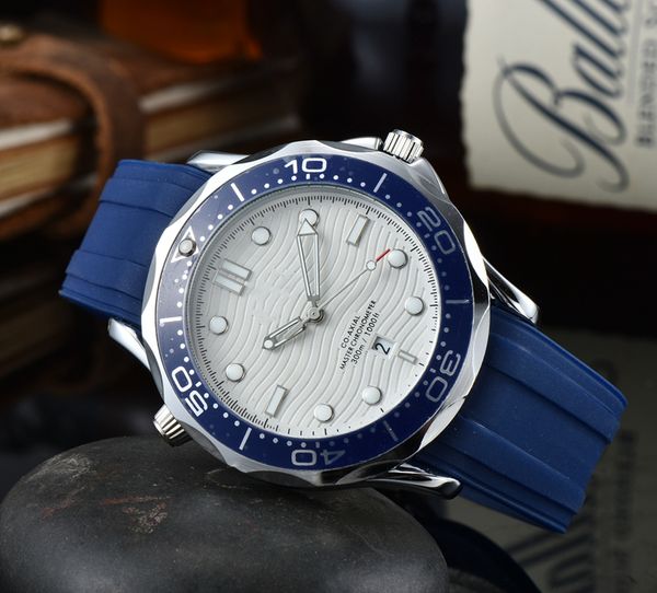 wristwatches for men 2023 new mens watches three needles quartz watch luxury brand rubber strap men fashion master europe designer omeg watc, Slivery;golden 
wristwatches for men 2023 new mens watches three needles quartz watch luxury brand rubber strap men fashion master europe designer omeg watc, Slivery;golden