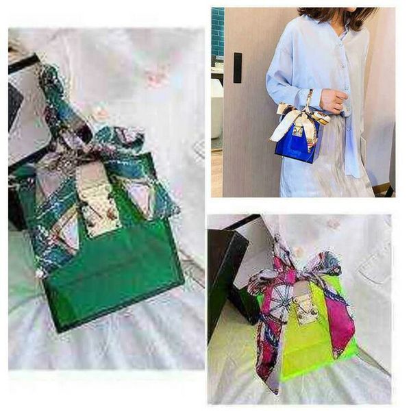 shoulder bags bolso de fiesta transparente para mujer bolsa elegante acrlico transparente cuadrada boda venta al por mayor 1215
shoulder bags bolso de fiesta transparente para mujer bolsa elegante acrlico transparente cuadrada boda venta al por mayor 1215