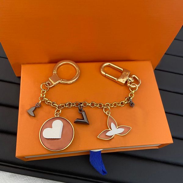 2023Fashion Trendy Luxury Designer Keychain Cartoon Classic Key Buckle Flower Letter Silver Gary Keychains Mens Womens Bag Handbag Pendant
2023Fashion Trendy Luxury Designer Keychain Cartoon Classic Key Buckle Flower Letter Silver Gary Keychains Mens Womens Bag Handbag Pendant
