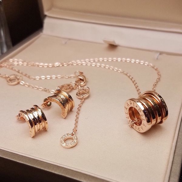 buigari diva gem series designer necklace earrings jewelry suit set fine silver t0p quality highest counter quality classic style anniversar
buigari diva gem series designer necklace earrings jewelry suit set fine silver t0p quality highest counter quality classic style anniversar