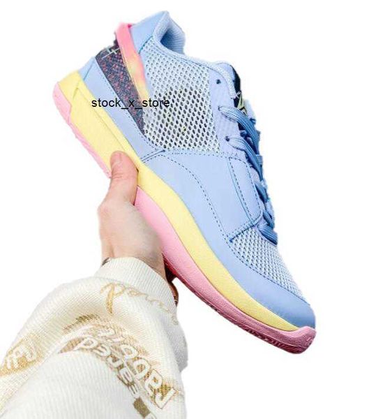 ja 1 morant basketball shoe day 1 ja first signature sneakers trainers sports 2022 training sportswear boot for gym shock absorbing 20, Black
ja 1 morant basketball shoe day 1 ja first signature sneakers trainers sports 2022 training sportswear boot for gym shock absorbing 20, Black