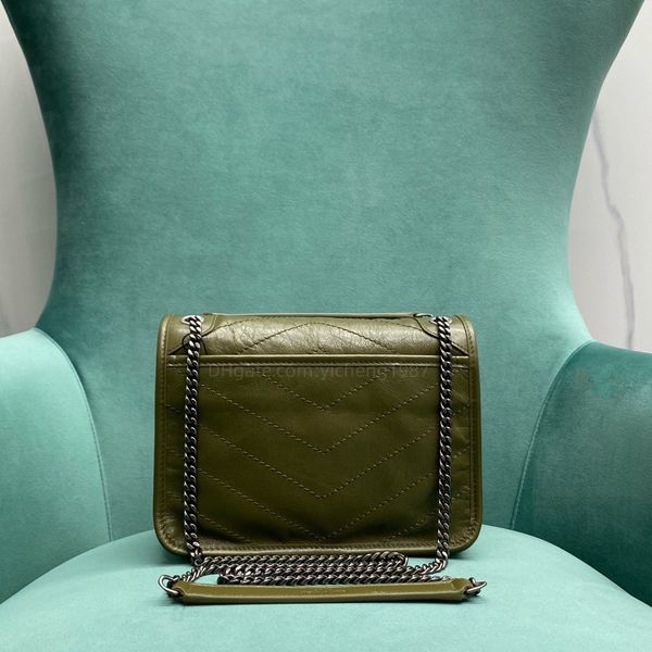 10a pleated cowhide niki bags designers woman messenger handbag green courier bag backpacks crossbody luxury small capacity real leather new, Black;red
10a pleated cowhide niki bags designers woman messenger handbag green courier bag backpacks crossbody luxury small capacity real leather new, Black;red