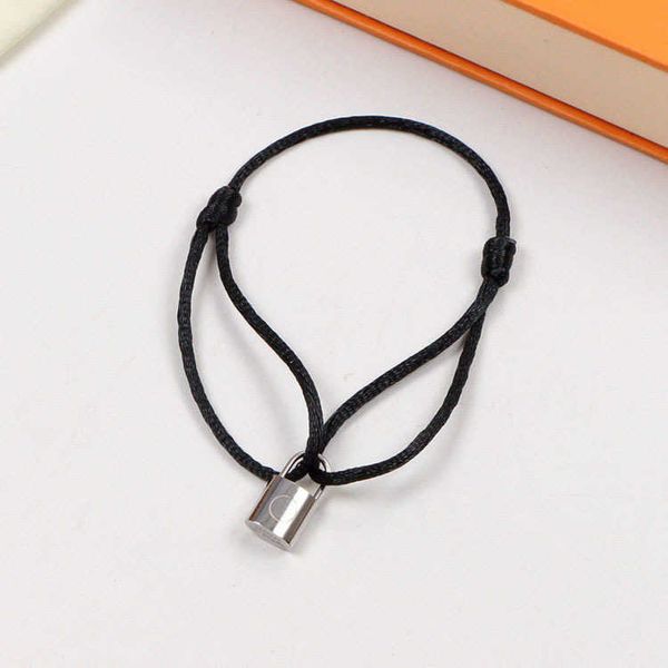 2023 designer new lvjia lock head pendant stainless grilled light luxury design sense small titanium steel bracelet couple handwear, Golden;silver
2023 designer new lvjia lock head pendant stainless grilled light luxury design sense small titanium steel bracelet couple handwear, Golden;silver