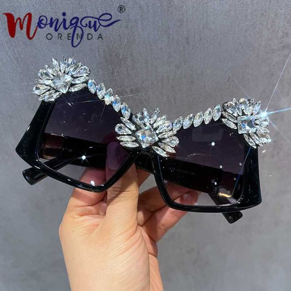 2023 bling crystal sunglasses women brand designer luxury shades lunette de soleil femme butterfly eyewear uv400230328
2023 bling crystal sunglasses women brand designer luxury shades lunette de soleil femme butterfly eyewear uv400230328