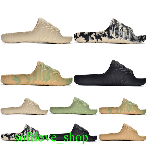 slide foam runner slippers shoes men women sandals triple black white resin pattern slippers mens womens slides slider slipper sliders quali, White;red
slide foam runner slippers shoes men women sandals triple black white resin pattern slippers mens womens slides slider slipper sliders quali, White;red