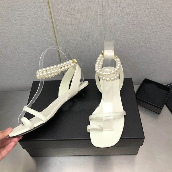 designer cc beach shoes luxury sandals fashion slippers outdoor zapatillas woman classic low heel shoes pearl slides for women gifts laksd
designer cc beach shoes luxury sandals fashion slippers outdoor zapatillas woman classic low heel shoes pearl slides for women gifts laksd
