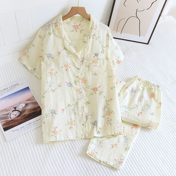 women's sleepwear summer cotton gauze pajamas women's short sleeved trousers set loose and comfortable home clothes two piece set, Black;red
women's sleepwear summer cotton gauze pajamas women's short sleeved trousers set loose and comfortable home clothes two piece set, Black;red